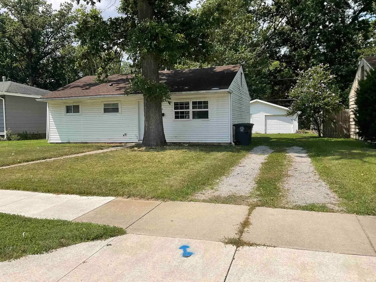 4414 Holton Avenue, Fort Wayne, IN 46806 - #1