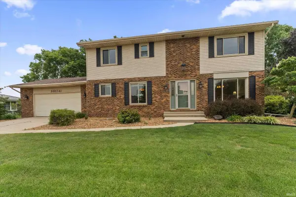59214 Park Shore Drive, Elkhart, IN 46517