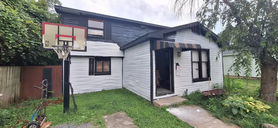7406 Bradbury Avenue, Fort Wayne, IN 46809 - #2