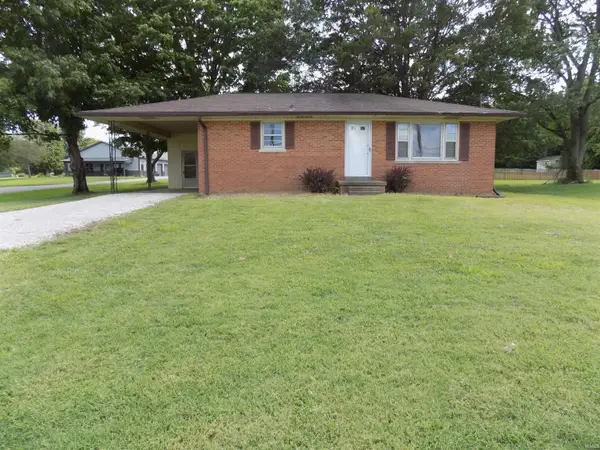 8355 Oak Grove Road, Newburgh, IN 47630