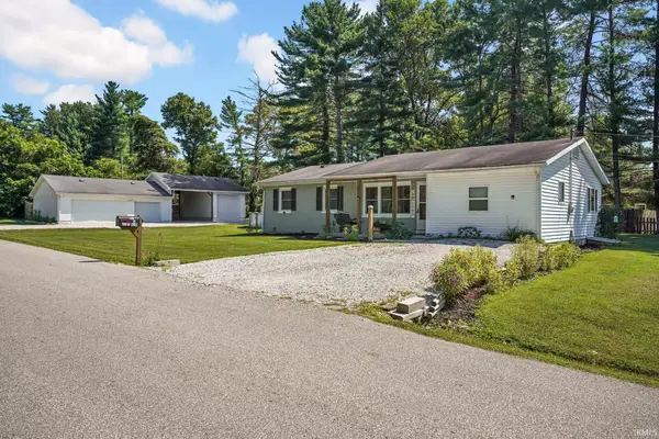 28 Trinton Circle, Bedford, IN 47421