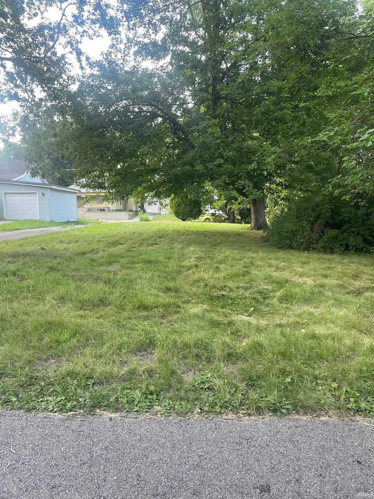 1614 E Market St, Warsaw, IN 46580 - #1
