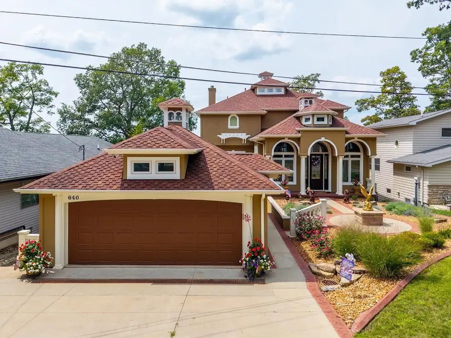 640 Lane 150h Hamilton Lk, Hamilton, IN 46742 - #2