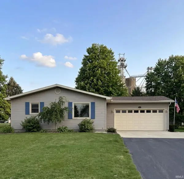 21 Yvonna Street, Leesburg, IN 46538