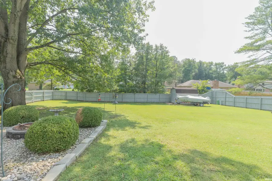 500 Holly Hill Drive, Evansville, IN 47710 - #3