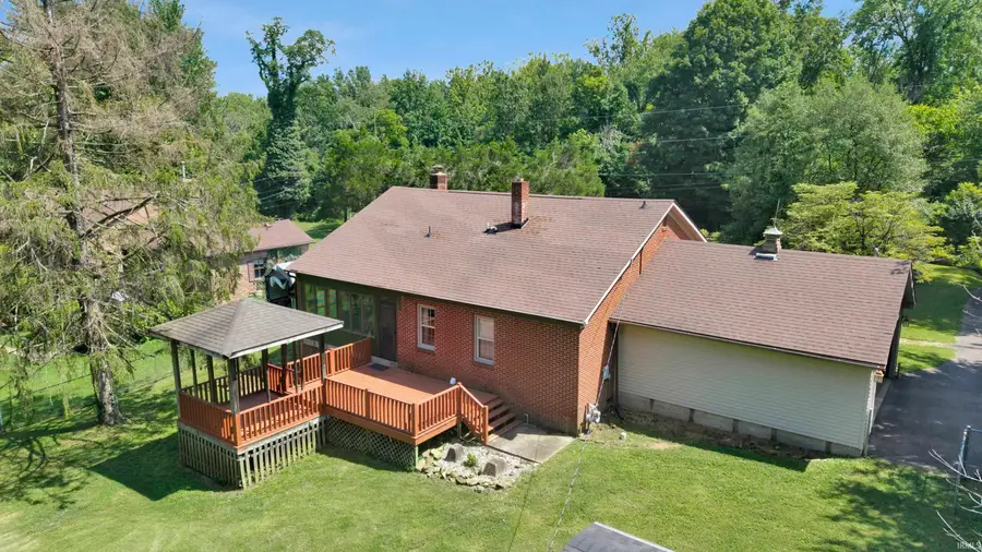 2304 E Lake Road, Princeton, IN 47670 - #2