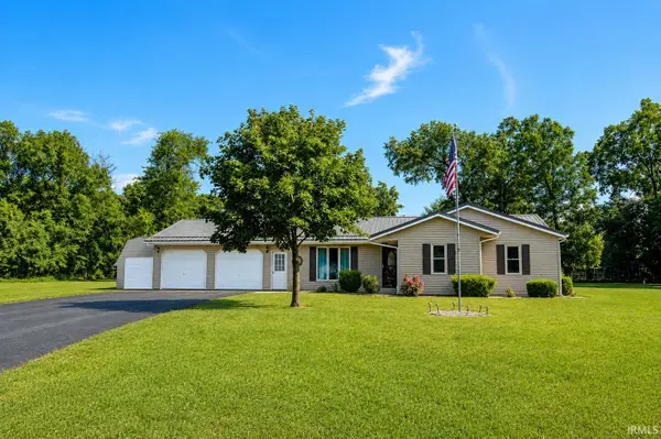 2105 S Tribue Drive, Knox, IN 46534