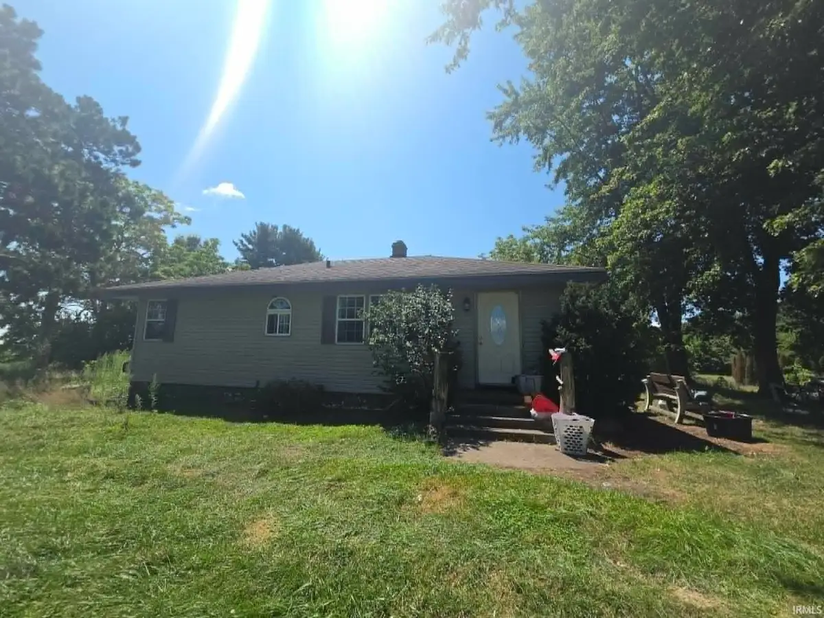 9477 W 300 N, Winamac, IN 46996 - #1
