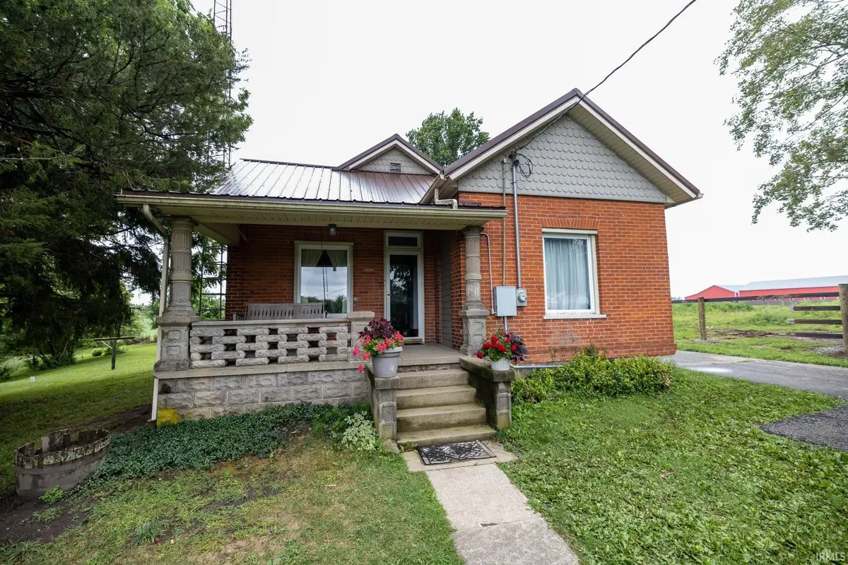 2737 E Macy Gilead Road, Macy, IN 46951 - #1