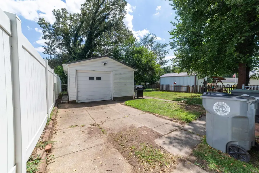 2321 E Iowa Street, Evansville, IN 47711 - #3