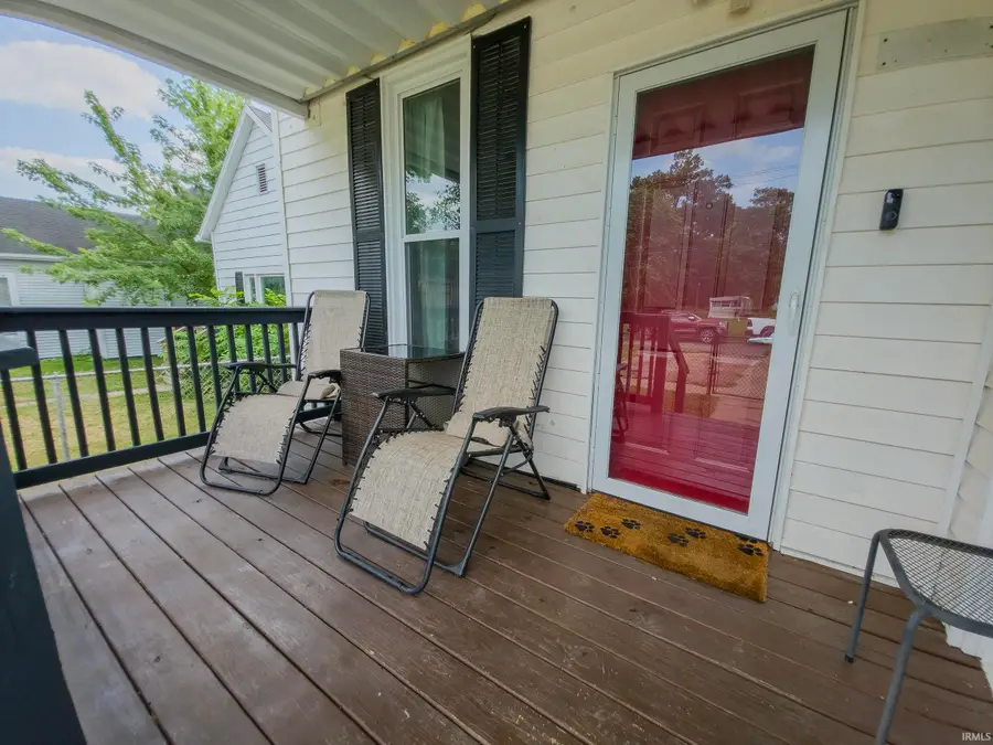 1118 N Mulberry Street, Mount Carmel, IL 62863 - #3