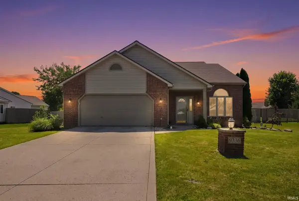 9336 Greyhawk Drive, Fort Wayne, IN 46835