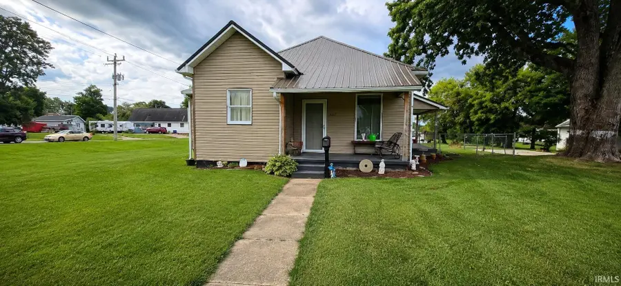 507 W Oak Street, Bicknell, IN 47512 - #2