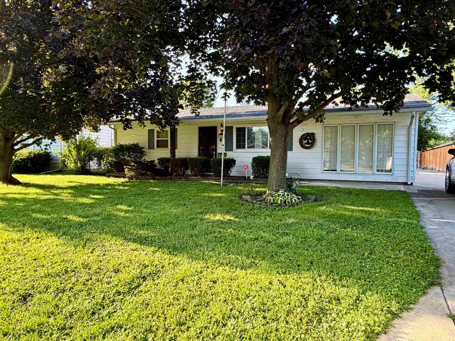 800 Tomahawk Drive, Kokomo, IN 46902 - #2