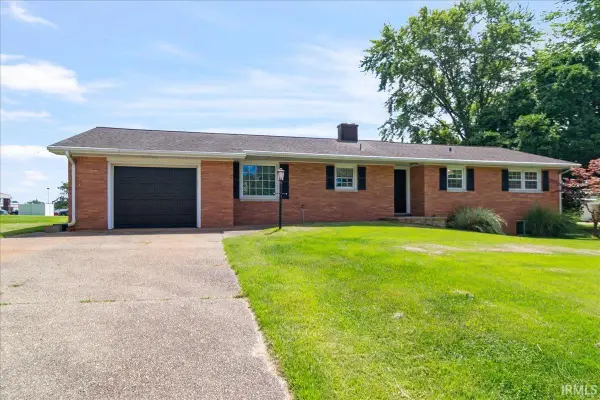 108 S Kensington Drive, Princeton, IN 47670