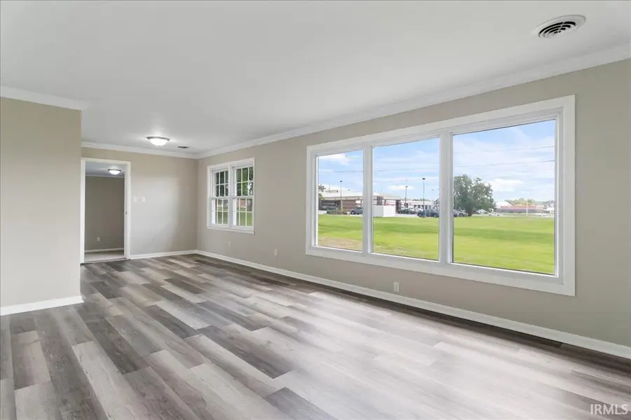 108 S Kensington Drive, Princeton, IN 47670 - #2