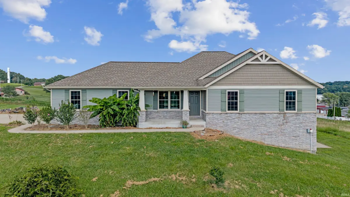 4400 S Dixie Lane, Jackson, IN 47579 - #1