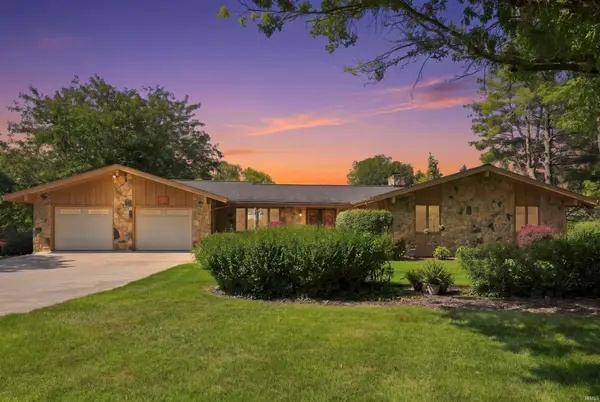 1919 Deer Trail, Warsaw, IN 46580