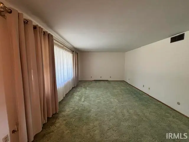 600 S Park Avenue, Fowler, IN 47944 - #2