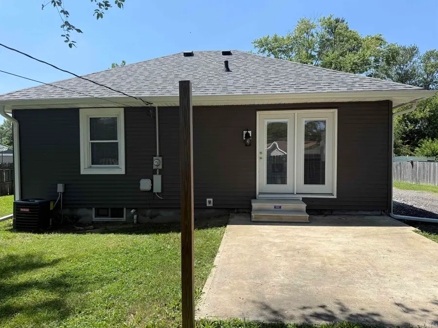 2622 Sunnyside Avenue, New Castle, IN 47362 - #2