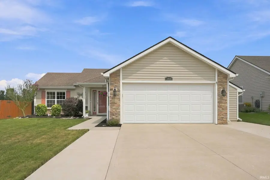 1818 Midsummer Night Cove, Fort Wayne, IN 46818 - #2