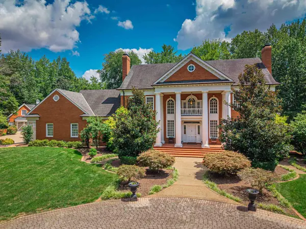 10405 Old Plantation Drive, Evansville, IN 47725