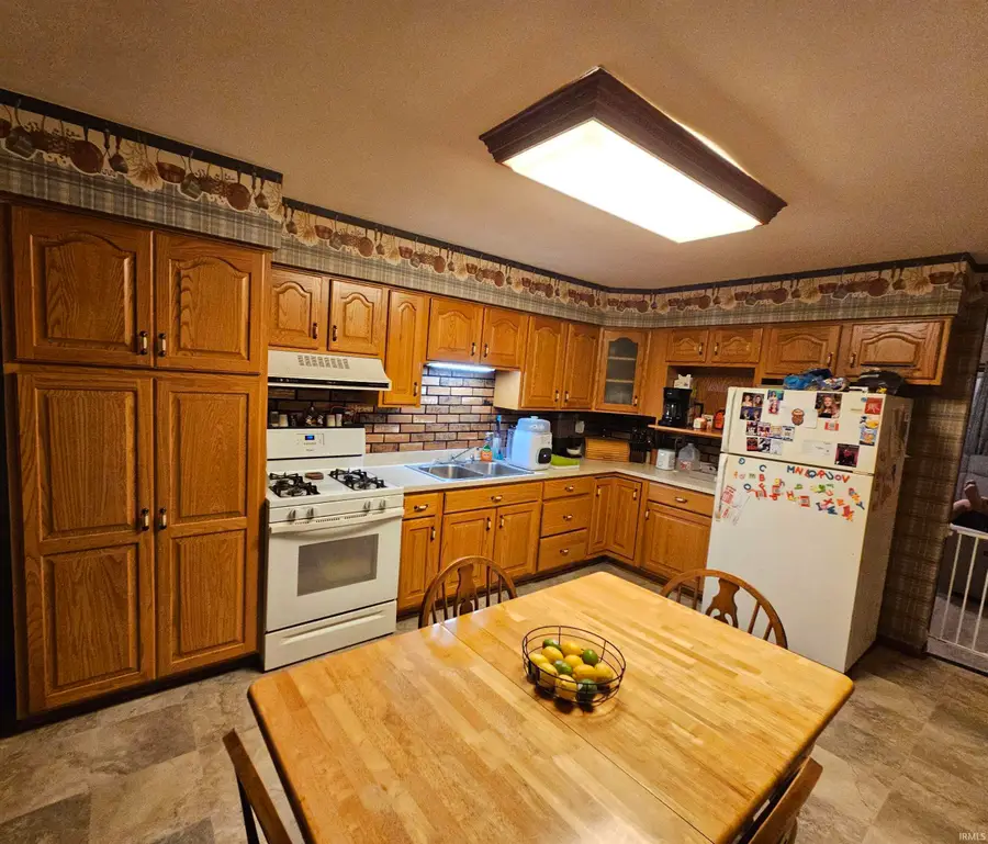 1261 Daniel Street Street, Wabash, IN 46992 - #2