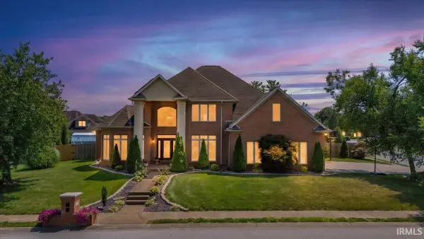 8077 Clearview Drive, Newburgh, IN 47630