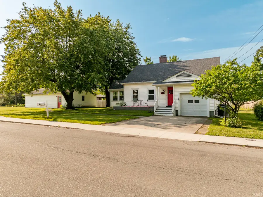 1201 W Cowing Drive, Muncie, IN 47304 - #3
