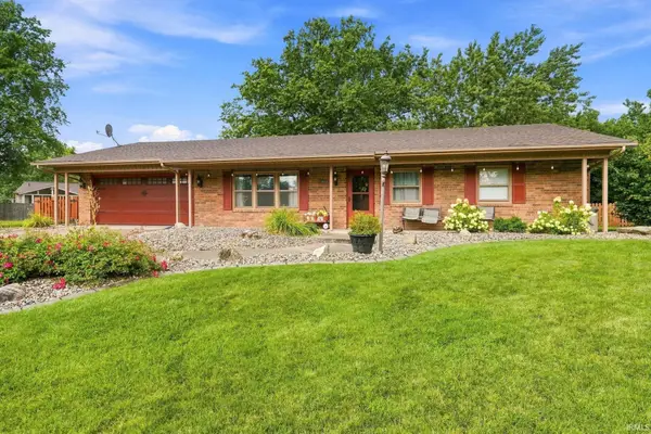 3323 Sudbury Place, Fort Wayne, IN 46815