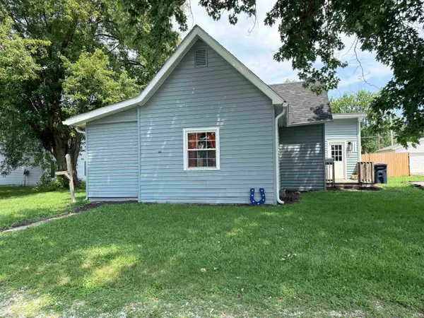 2008 N D Street, Elwood, IN 46036
