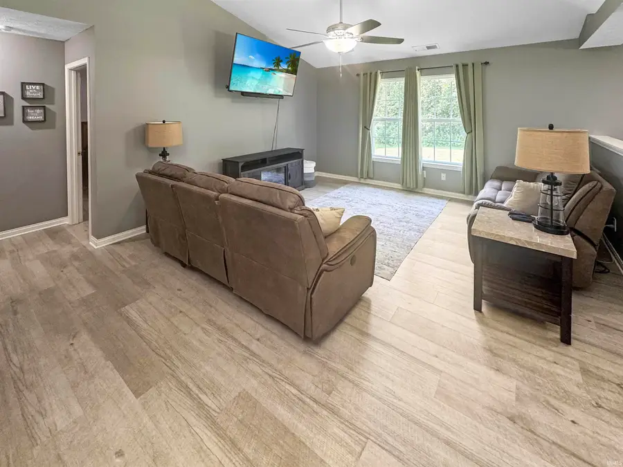 7981 S Andee Lane, Fort Branch, IN 47648 - #3