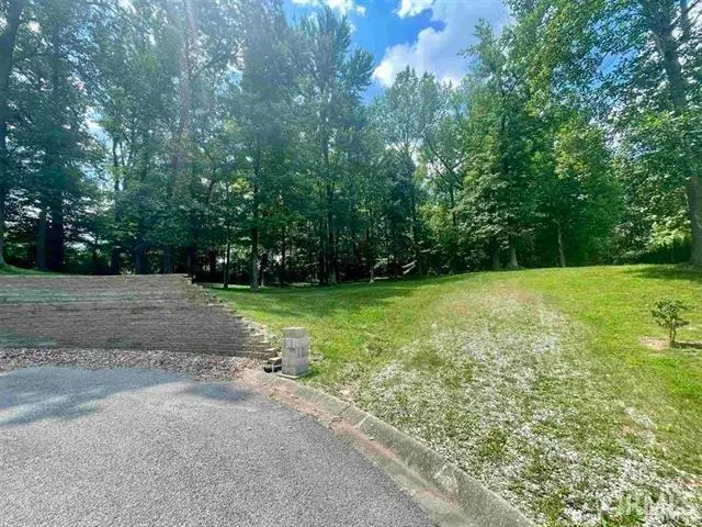 435 Mannington Court, Evansville, IN 47711 - #2