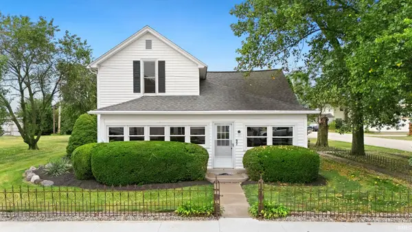 107 Main Street, Laotto, IN 46763