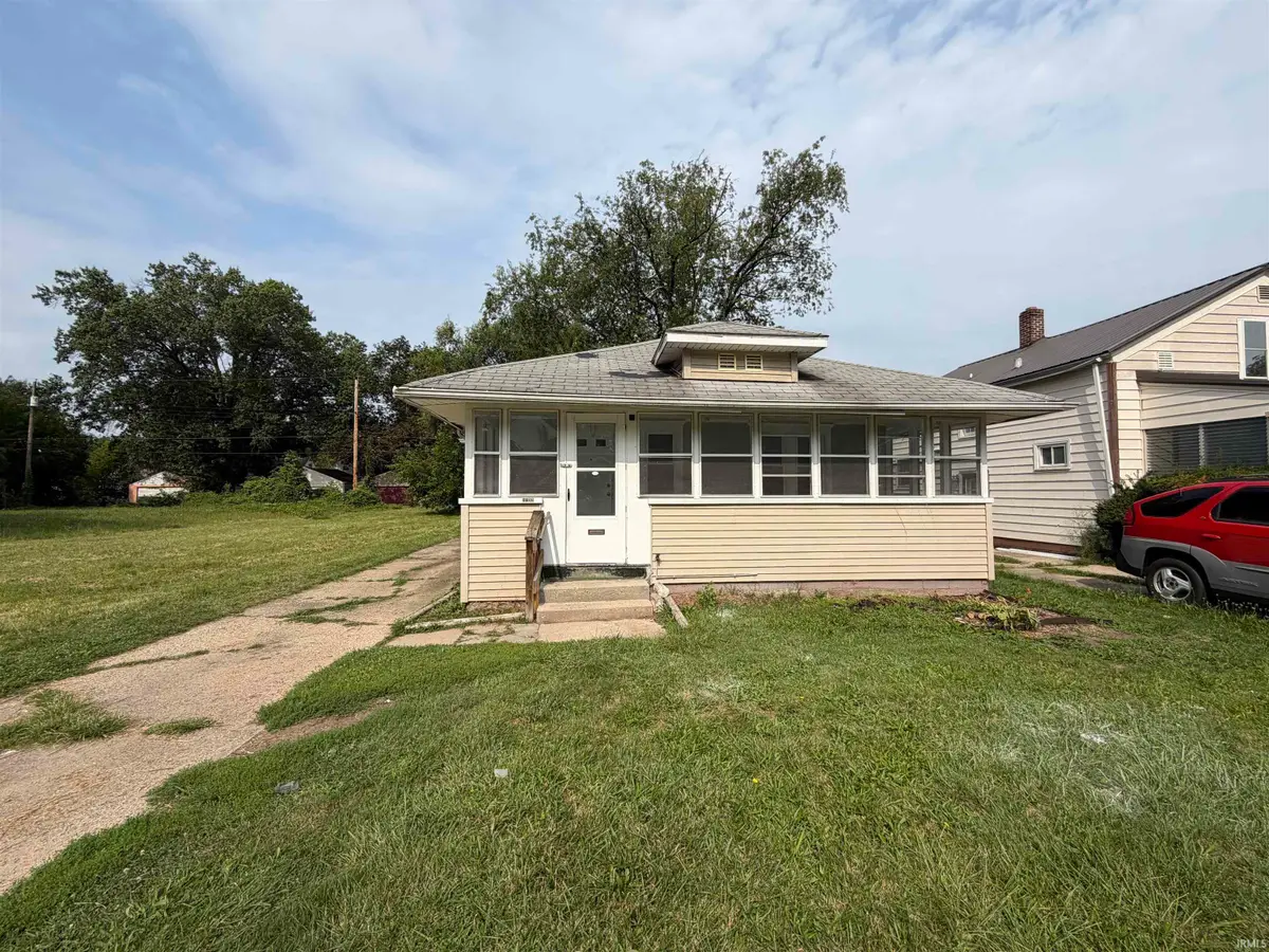1233 N Meade Street, South Bend, IN 46628 - #1