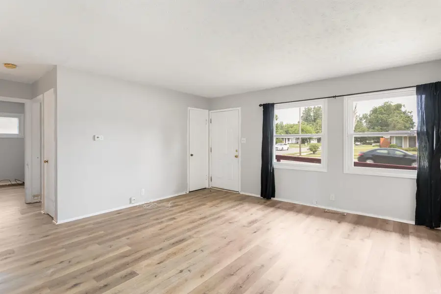 3226 Rexford Drive, South Bend, IN 46615 - #3
