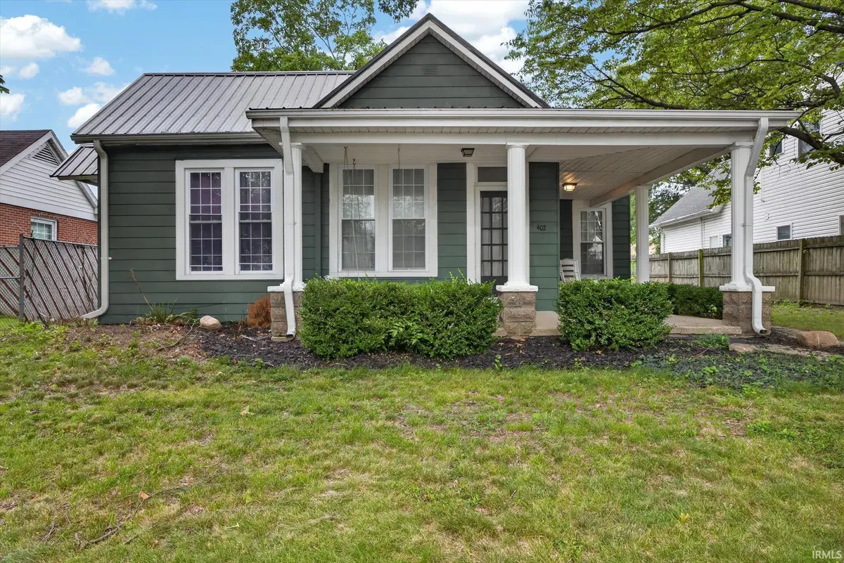 402 NE 5th Street, Washington, IN 47501 - #1