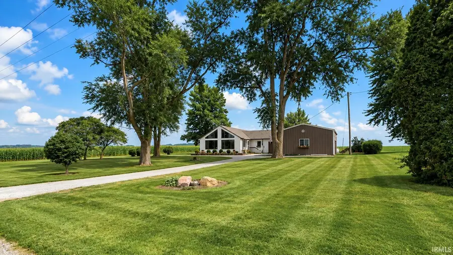 9021 S 200 E Road, Columbia City, IN 46725 - #2