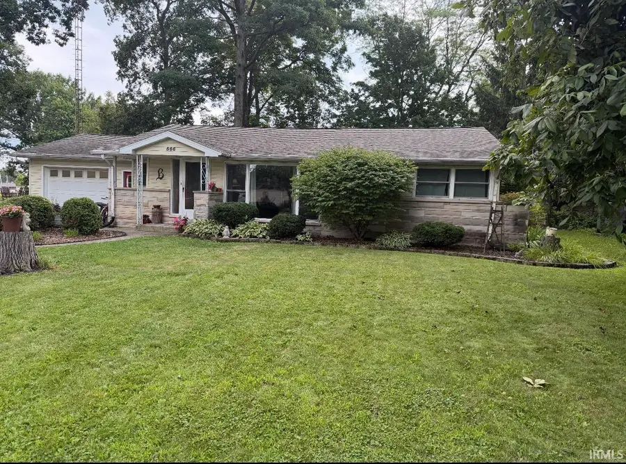566 Sherwayne Drive, Berne, IN 46711 - #2