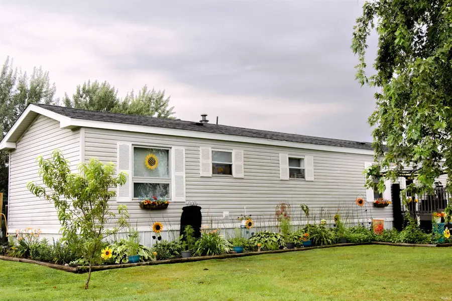 15811 W 200 North Road, Medaryville, IN 47957 - #2