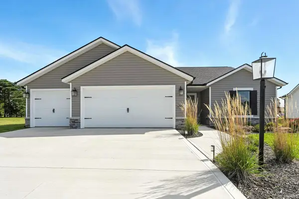 1905 Portland Cove, Huntertown, IN 46748
