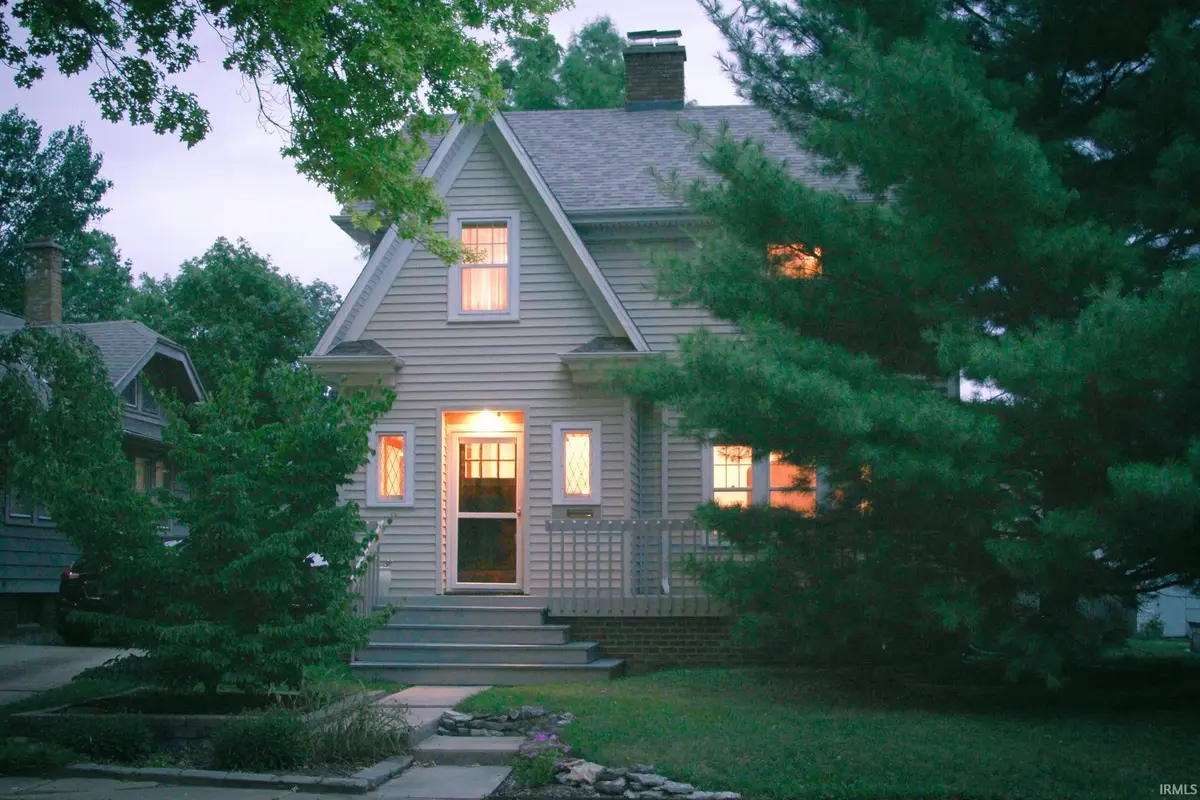 1916 Crescent Avenue, Fort Wayne, IN 46805 - #1