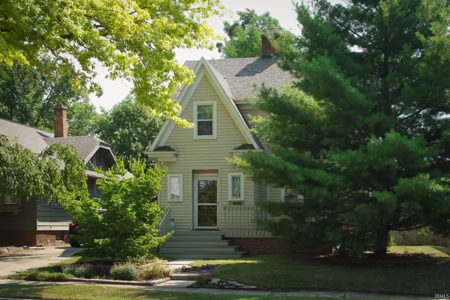 1916 Crescent Avenue, Fort Wayne, IN 46805 - #2