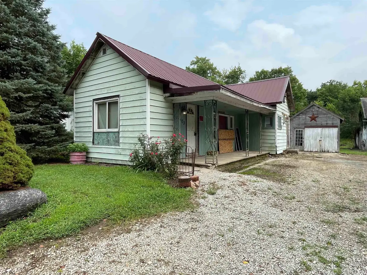 403 S River Road Extension, North Manchester, IN 46962 - #1