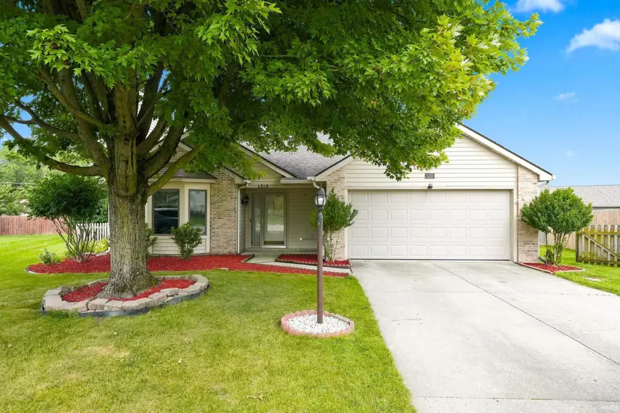 1310 Canal Ridge Drive, New Haven, IN 46774 - #2