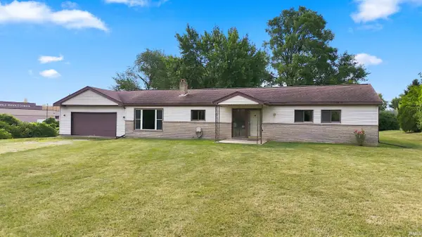 501 Drake Road, Kendallville, IN 46755