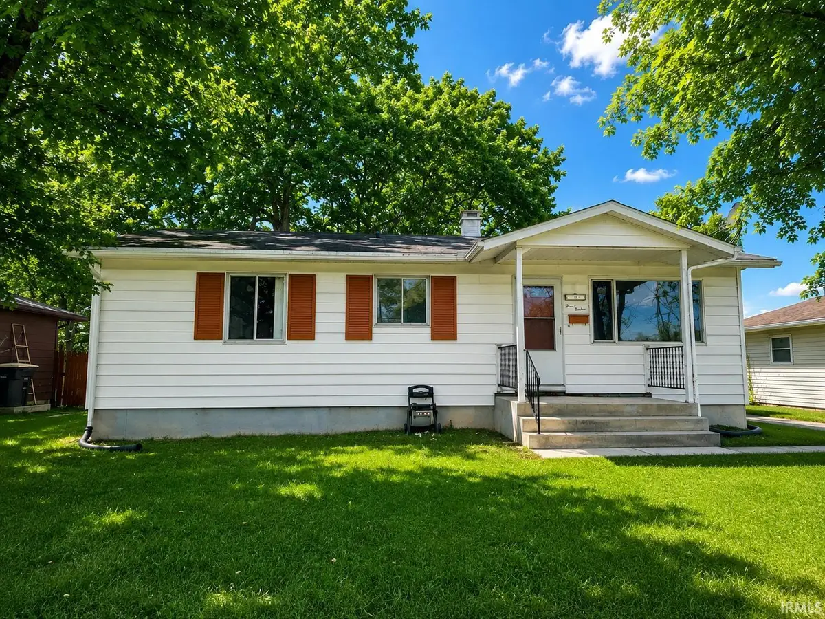 412 Edgeknoll Lane, Fort Wayne, IN 46816 - #1