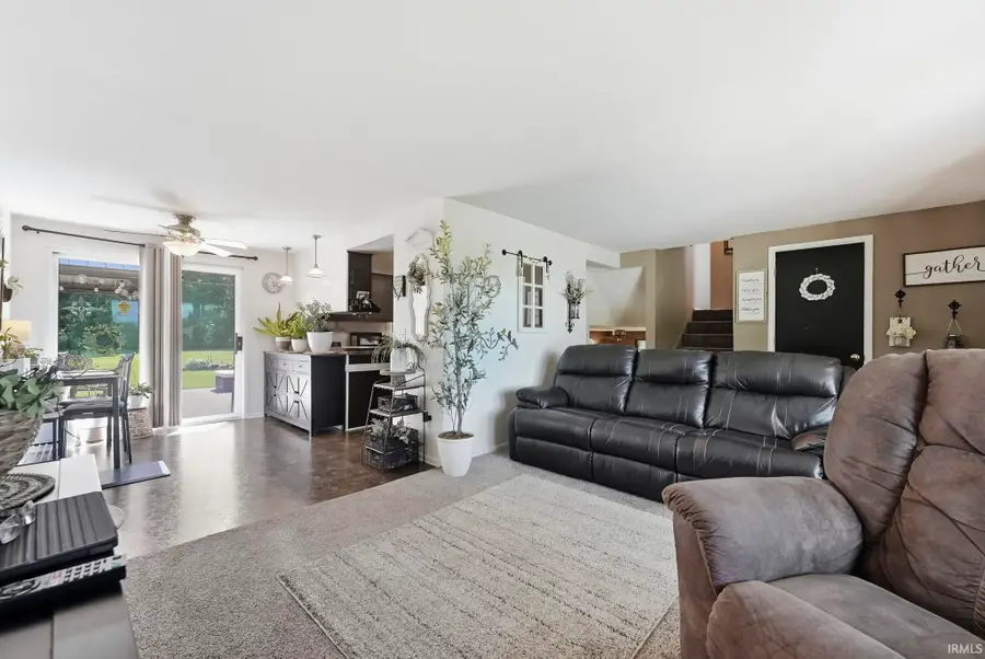 12328 Johnson Road, Churubusco, IN 46723 - #3