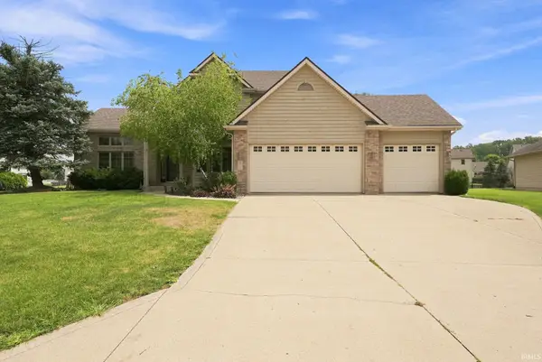 811 Blackthorn Cove, Fort Wayne, IN 46804