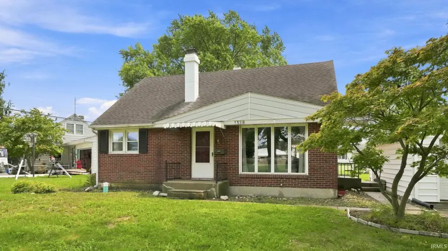 1328 N Park Drive, New Haven, IN 46774 - #3